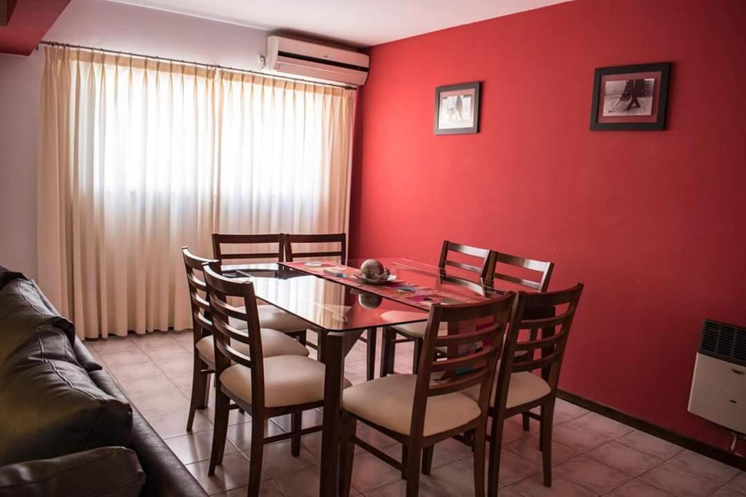 Amplio Departamento -excelente Ubicacion- Con Cochera Apartment Mendoza