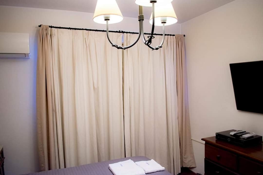 Amplio Departamento -excelente Ubicacion- Con Cochera Apartment *